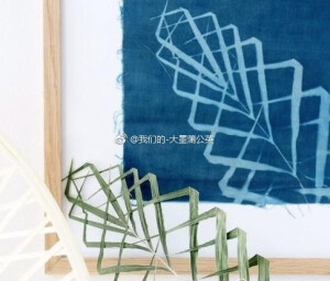 蓝色调的神秘古典“蓝晒”技法，既适合老师进行艺术创作，也适合开设亲子实验性艺术活动。