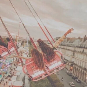 下一刻，希望依旧美好。