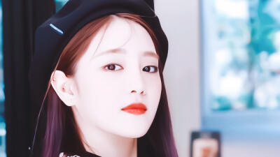 冬天要过去了你依旧明媚如初
Minnie橙光素材
（李彩映收）