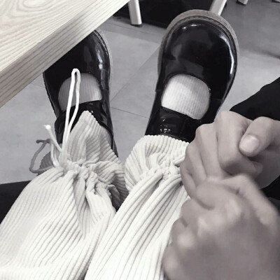 人都有各自的月亮.