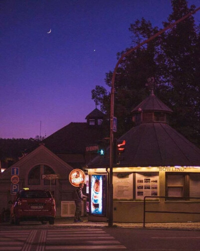 布鲁塞尔的夜里