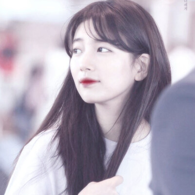 自调裴秀智滤镜头像