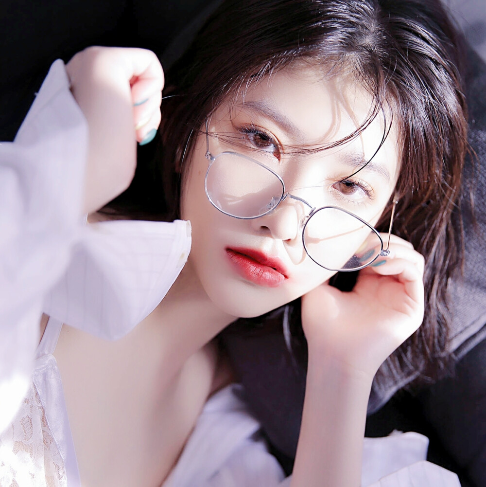 三色堇儿唯美女头