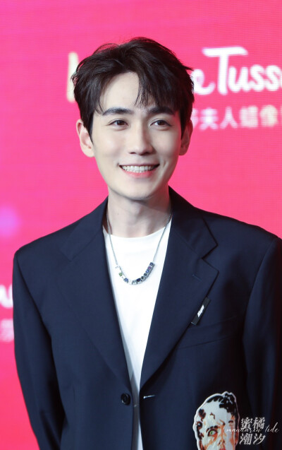 朱一龙#12月20日，朱二龙生日，上海杜莎夫人蜡像馆揭幕