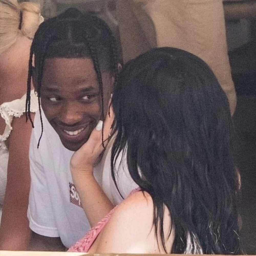 Travis scott 和Kylie子