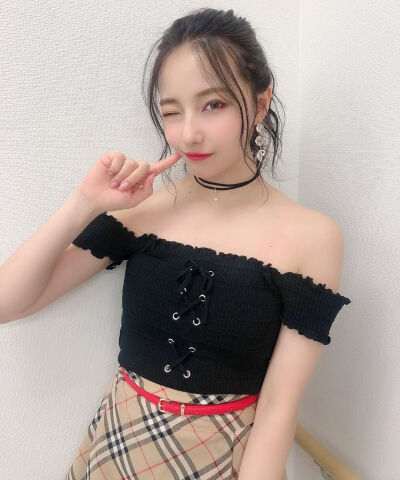 NMB48村濑纱英ins女生头像日系头像