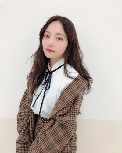 NMB48村濑纱英ins女生头像日系头像