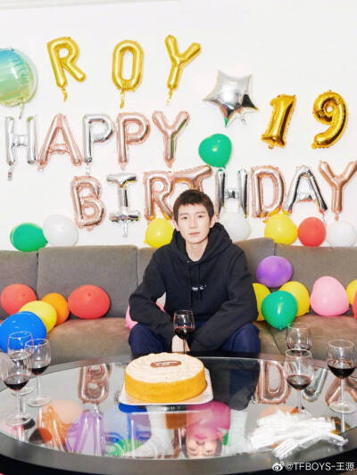 王源19岁生日快乐
cr网络