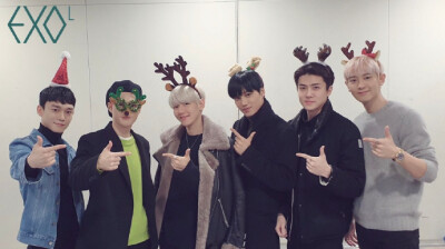EXO-L们～圣诞快乐
Merry Christmas
