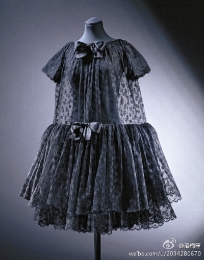 Baby doll dress, Balenciaga,1958 ​​​