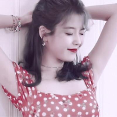 ʸᵒᵘ ᵃʳᵉ ᵇᵃᶜᵏˡⁱᵗ ʷⁱᵗʰ ᵃˡˡ ᵗʰᵉ ᵍᵒᵒᵈ ᵗʰⁱⁿᵍˢ ⁱⁿ ᵗʰⁱˢ ʷᵒʳˡᵈ
温执欢。
原截:朴恩媛