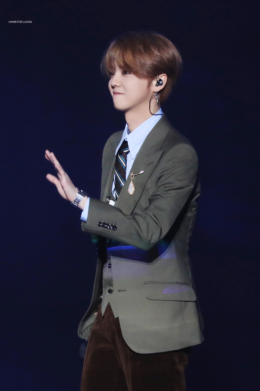 鹿晗191228腾讯星光大赏
