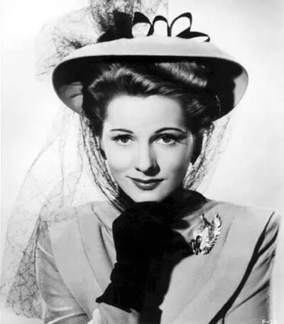 琼·芳登
Joan Fontaine