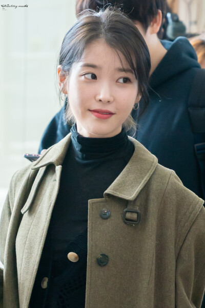 李知恩 iu
cr.criu_strawberry iu_snoopy