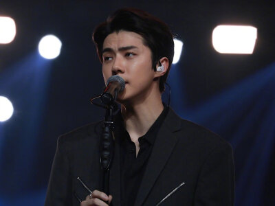 SEHUN 吴世勋