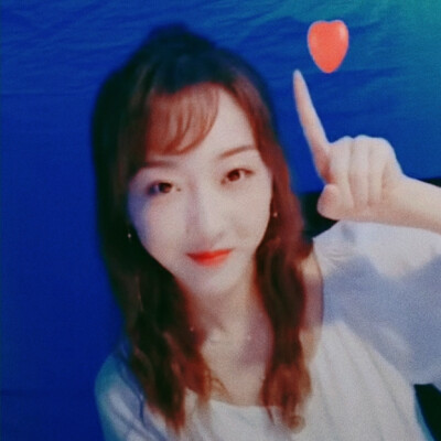 宣璐头像 食用扣1或赞
伸手党抓到摁死
二传标注甜音音or纪小歆