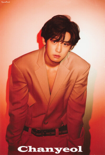 Love Shot 朴灿烈专辑内页扫图
©【HyuneePoint56 】