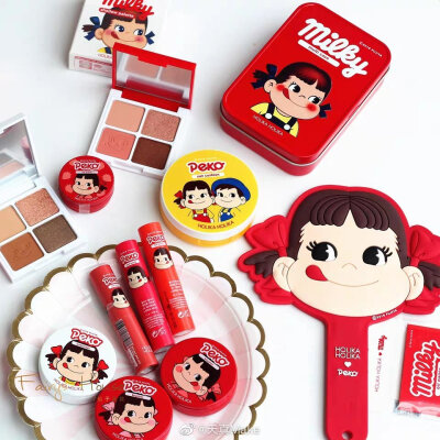 【天真分享】做个少女 永远怀春 诗装在心里 奶油抹在脸上#少女心爆棚的化妆品# 厦门