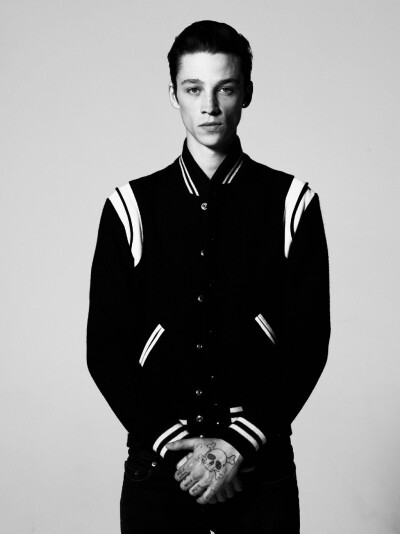 阿屎（阿什·斯戴梅斯特）一个我觉得很帅的男模