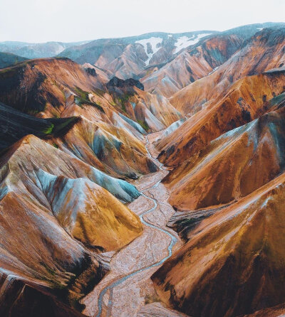 山景 人类是多么渺小