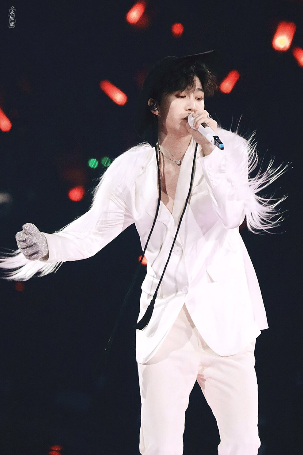 范丞丞/壁纸/侵权删