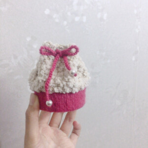 粉粉嫩嫩的蛋糕收纳口袋