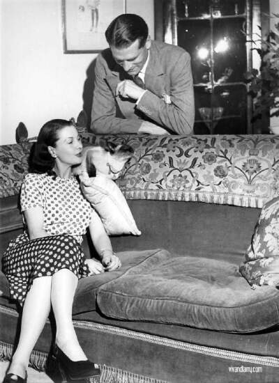 Viv and Larry At Home In London with 1946 