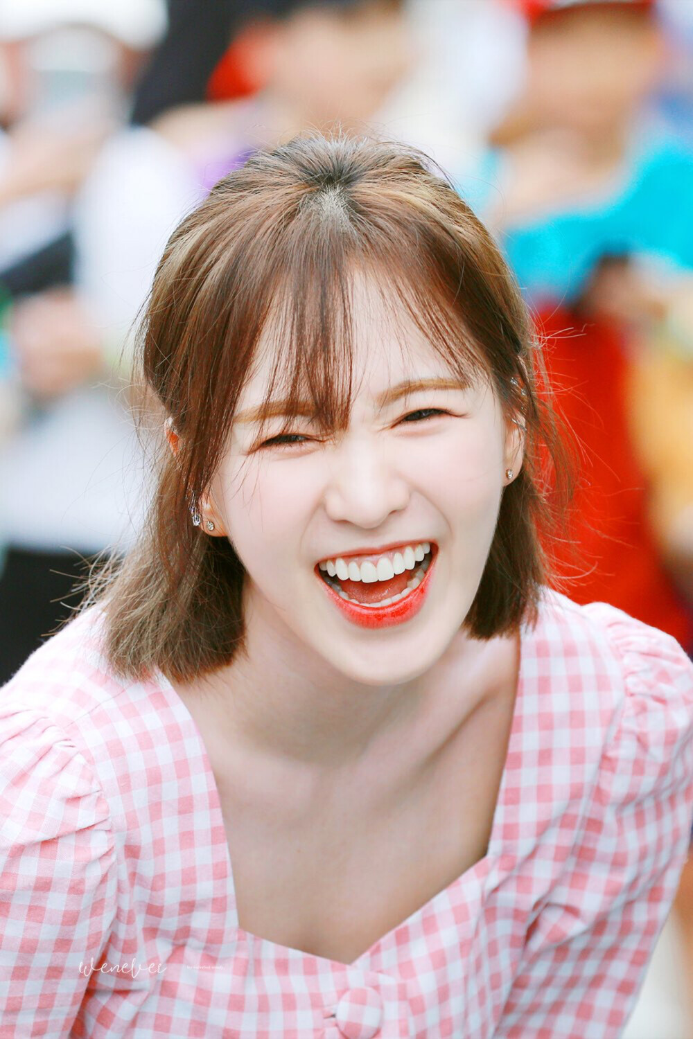 壁纸/锁屏/聊天背景 wendy