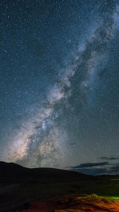 发完这条 这半年我在碰一下手机 我就不是人 什么也不是 就是现在 说到做到 hjlllll听到没有 要点脸脸！！懂什么是脸嘛