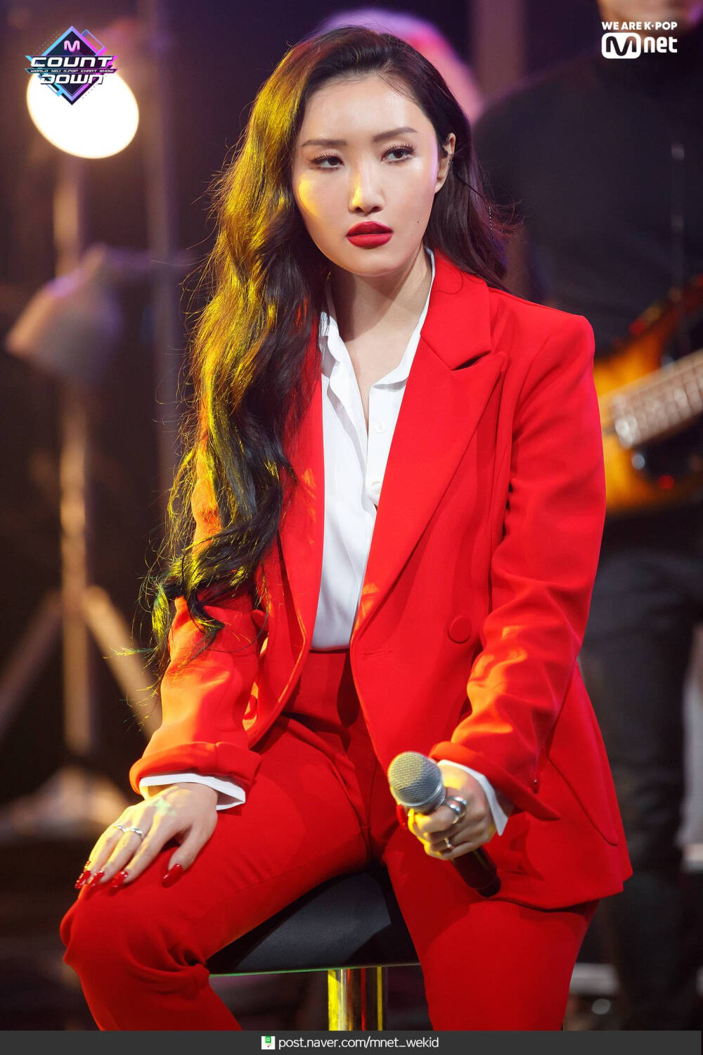 华莎黑金安惠真mamamoo