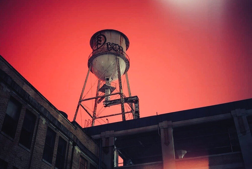 安静而朦胧的夜晚