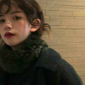 女头~
如果还在意就不要装无所谓，错过真的很遗憾，这遗憾时不时想起，是不是悔恨