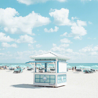 海边的可爱 mini 餐馆 © David Behar