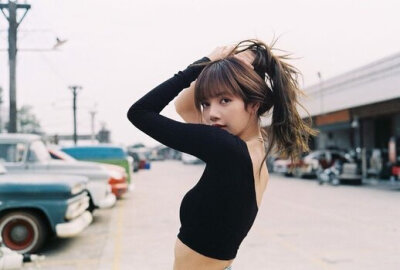 lalisa manoban ☪ 甜豆莎