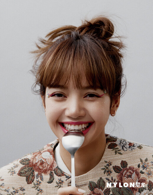 lalisa manoban ☪ 甜豆莎