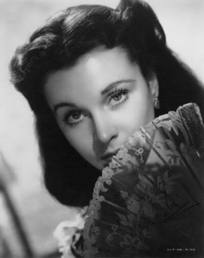 1939年 Scarlett
－Photo by Laszlo Willinger
#Vivien·Leigh# ​​​