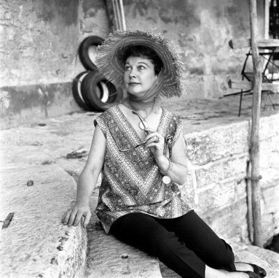 Vivien Leigh during her trip to Italy at the shores of lake Garda, San Vigilio，1957 ​