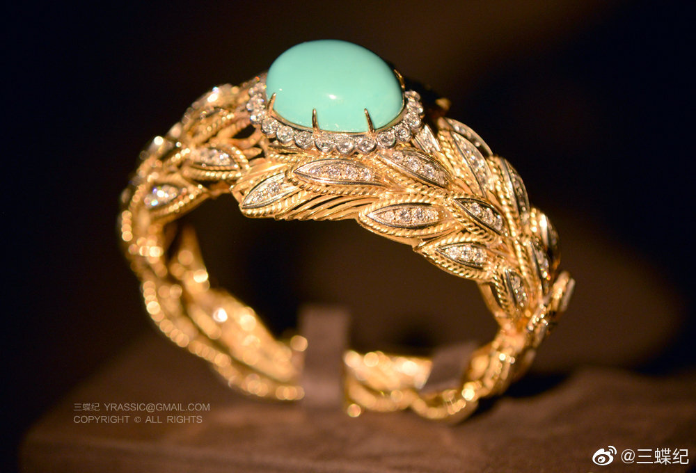 装饰艺术风格手镯 材质：钻石、绿松石、金、铂金，宝格丽（Bulgari），1920年代，意大利