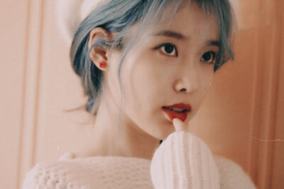 IU