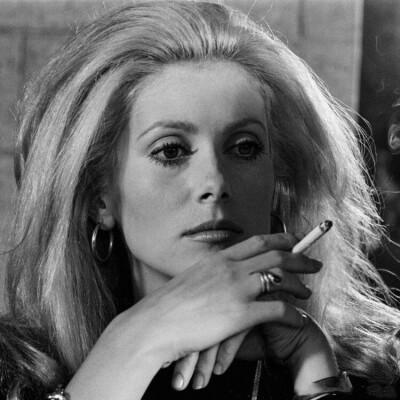 Catherine Deneuve on the set of Manon 70
1967