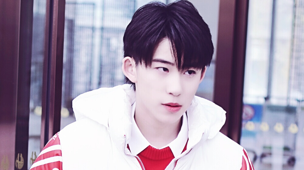 余沐阳橙光素材