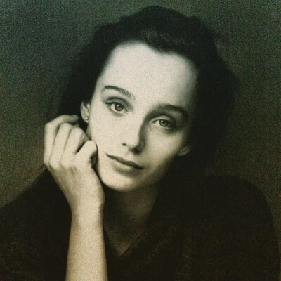 克里斯汀·斯科特·托马斯
Kristin Scott Thomas