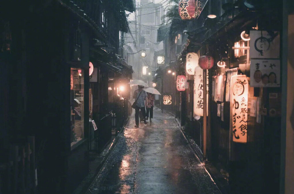 京都的雨天 via.Taro Moberly