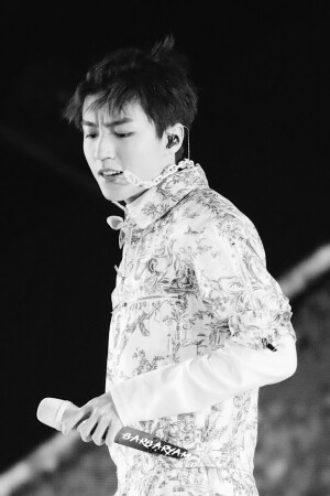 王俊凯×2019.12.31  湖南卫视跨年演唱会×cr：logo