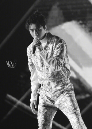 王俊凯×2019.12.31  湖南卫视跨年演唱会×cr：logo