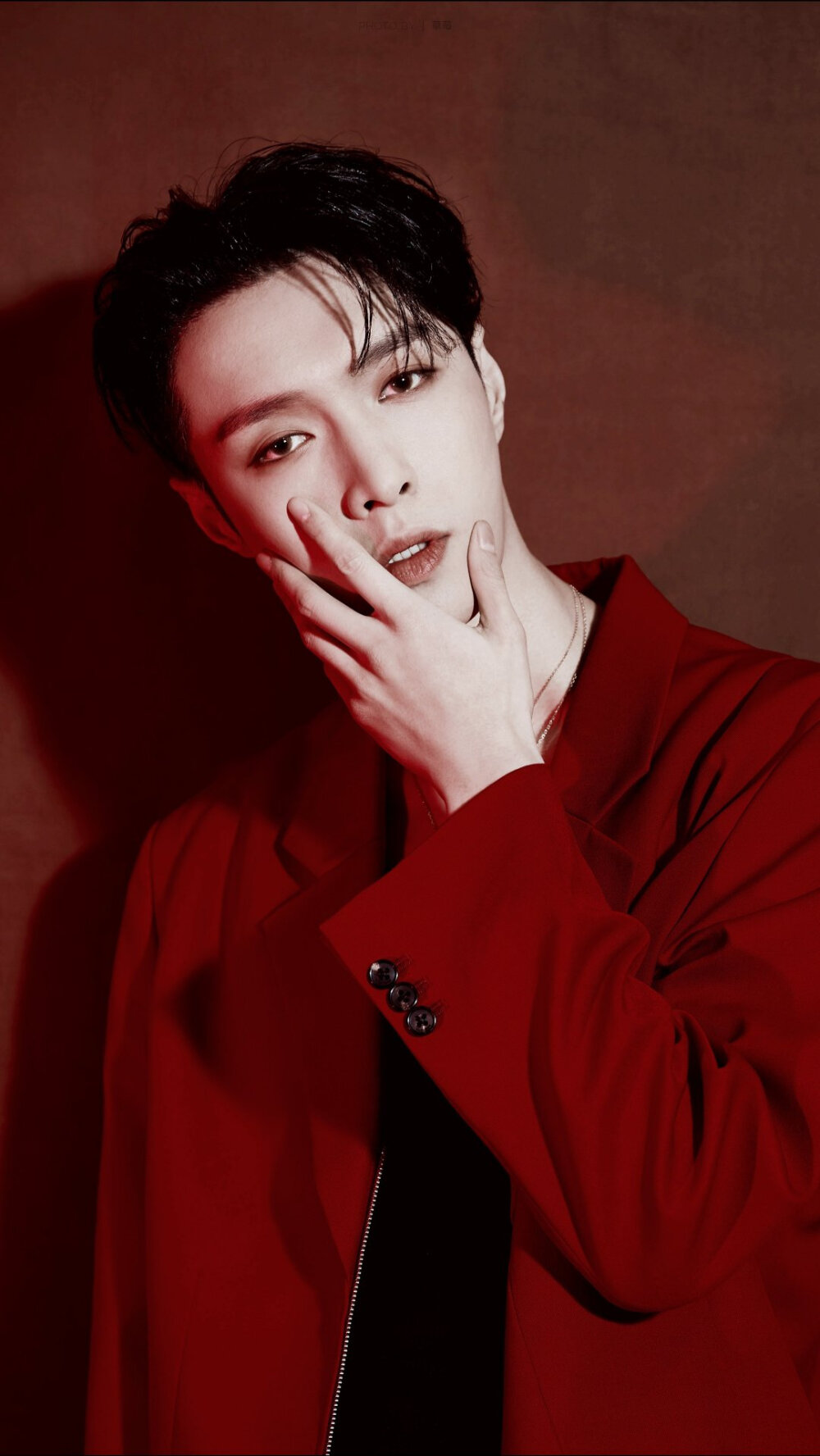 张艺兴图源:sweetstrawberry_草莓 - 堆糖,美图壁纸兴趣社区