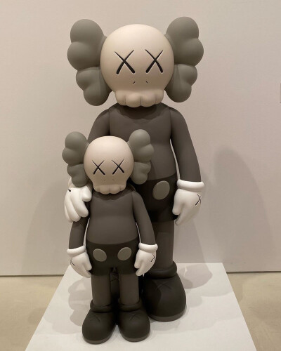 kaws