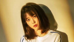 李知恩|IU