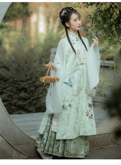 钟灵记——天香引