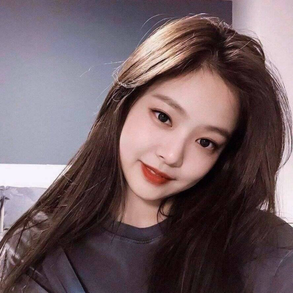 女生头像 Jennie